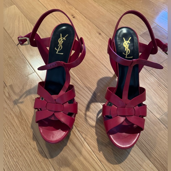 Woman’s YSL tribute sandals worn once !! Comes with original box - Picture 5 of 8